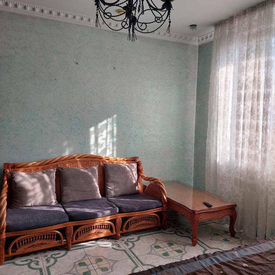 Little Shangri-La Almaty Luaran gambar