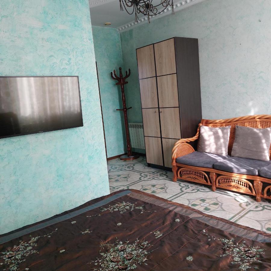 Little Shangri-La Almaty Luaran gambar
